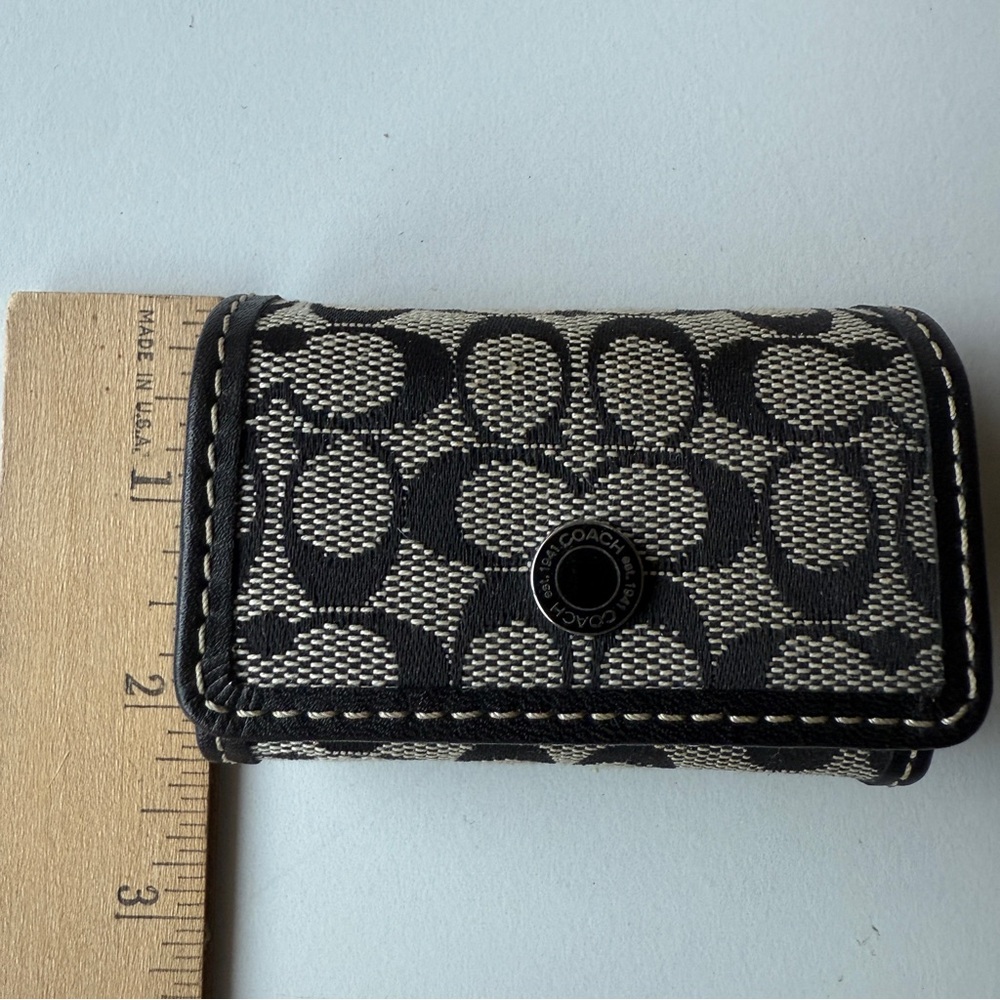 New- Coach Contact Lens Case - Picture 3 of 5